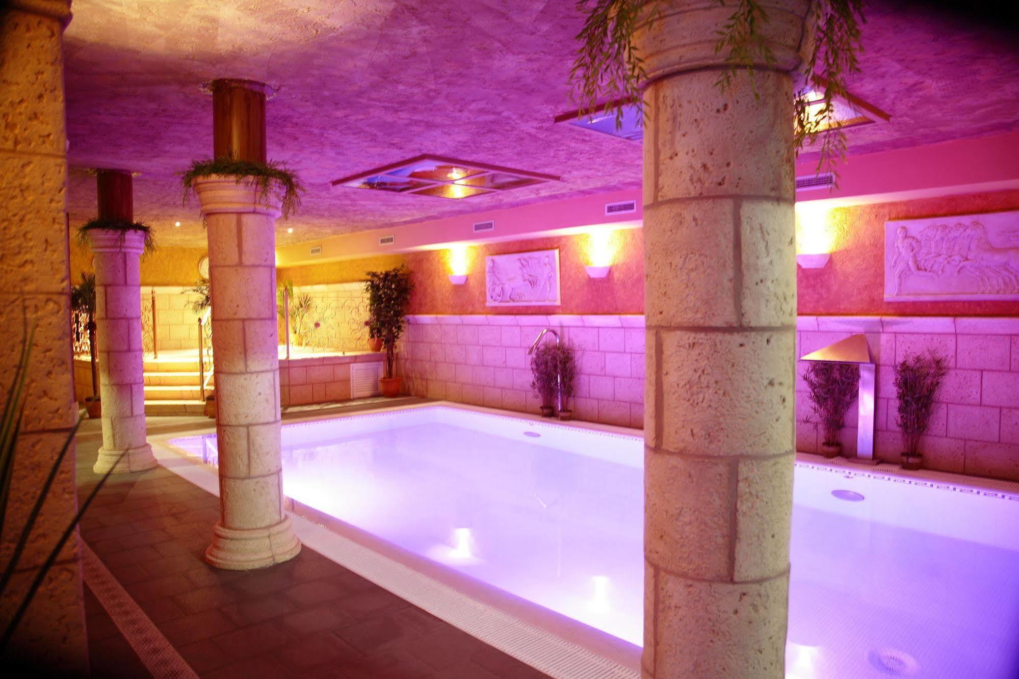 Posada-Spa Privilegio De Vara Noja Esterno foto